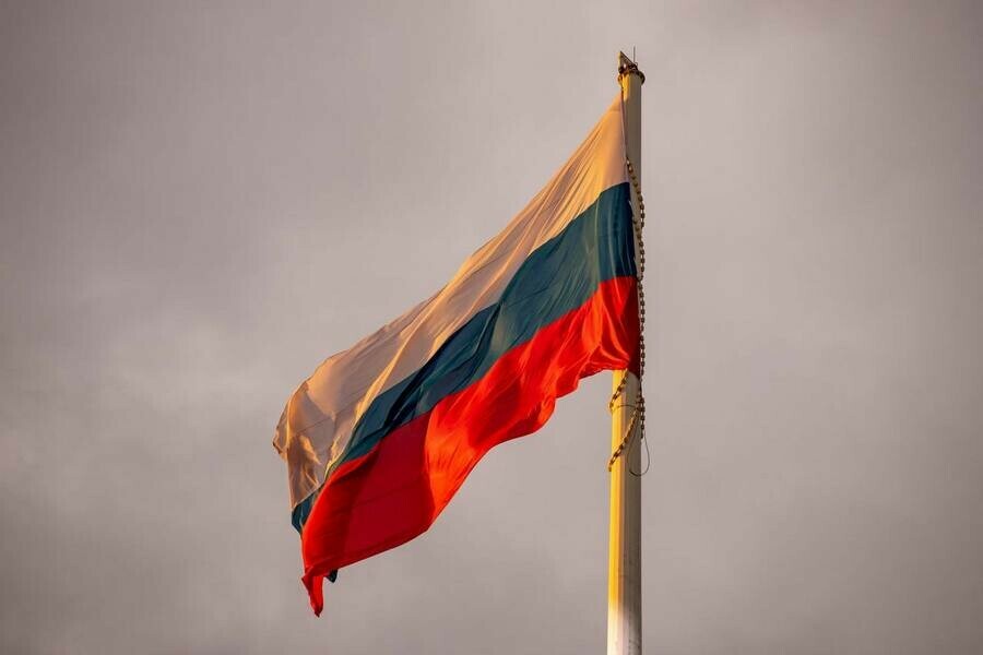 Первые лица региона поздравили амурчан с Днем России 