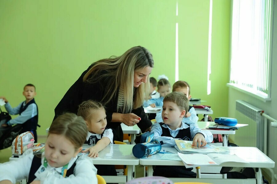 Студентамцелевикам в Приамурье в 4 раза увеличат стипендии и выплатят по полмиллиона при трудоустройстве