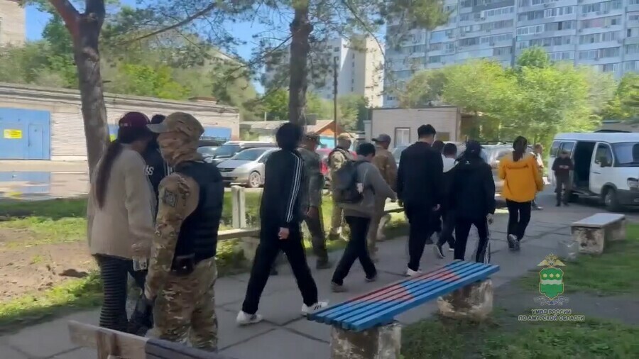 В Благовещенске обнаружили место массового скопления китайских нелегалов видео