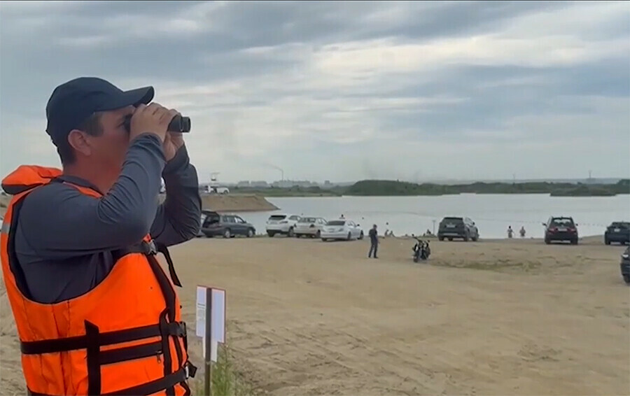 На опасной акватории у моста около Благовещенска установят понтоны видео