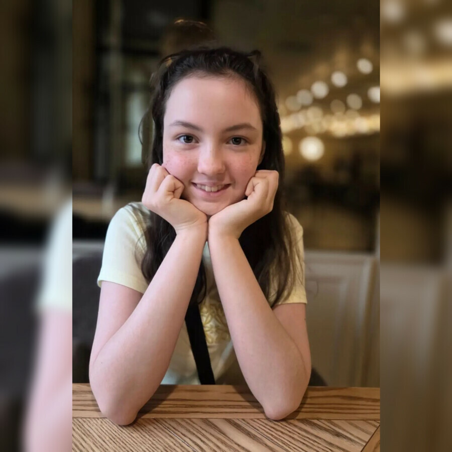 13летняя школьница из Благовещенска вышла в финал международной олимпиады по английскому языку и собирается в Италию 
