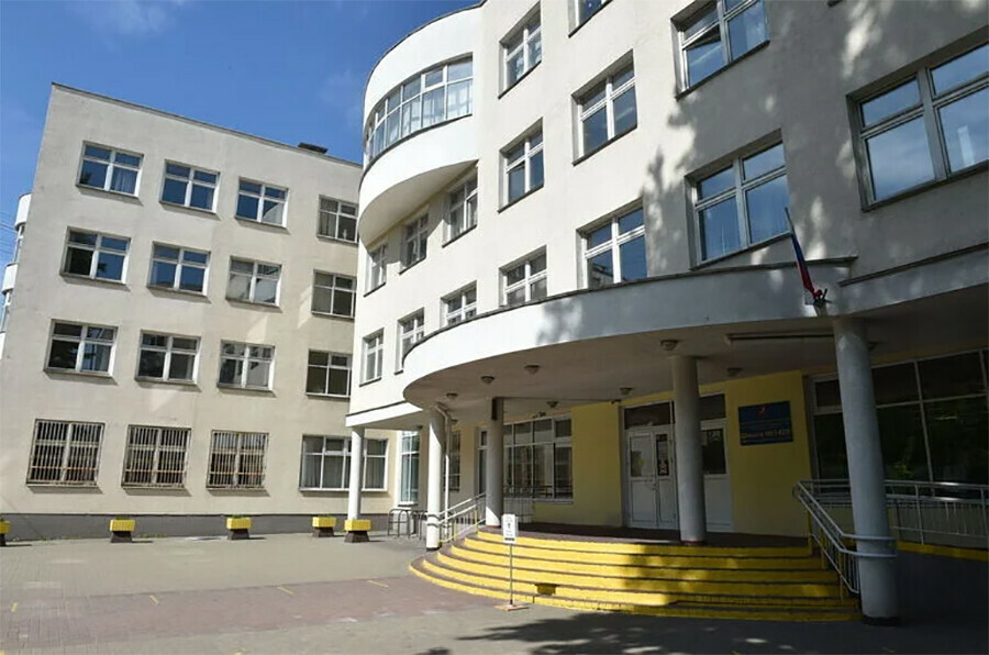 Нагрузку на учеников снизят за поведение будут ставить оценки масштабные реформы в школах России