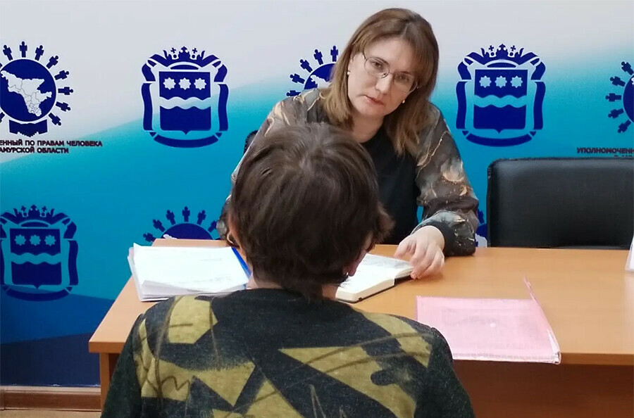 В Приамурье пасынок потребовал выселить из квартиры жену тяжелобольного отца за которым она ухаживала