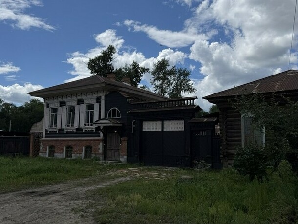 Благовещенцы переживают за судьбу знаменитой городской усадьбы Лещенко изза грядущей реконструкции Городского парка фото
