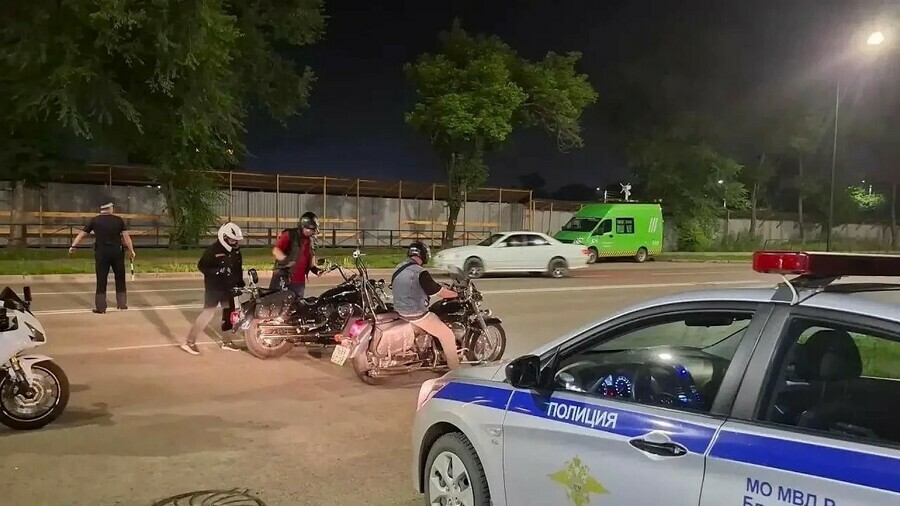 Активная борьба с шумными гонщиками началась в Благовещенске фото видео