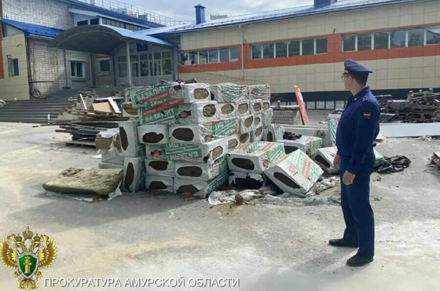 В Амурской области подрядчика уличили в нарушениях при ремонте школы по нацпроекту