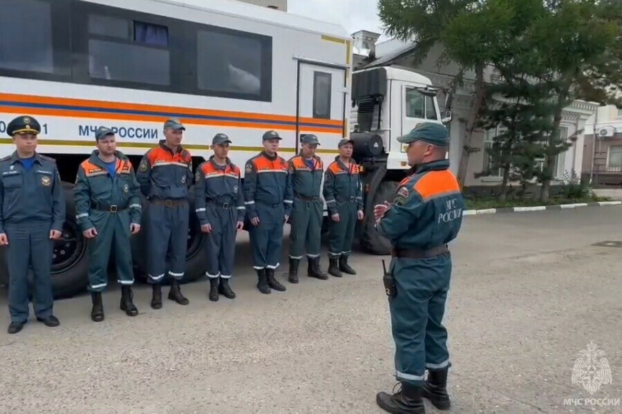На поиски потерявшегося грибника отправились спасатели из Благовещенска видео