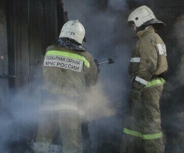 В Свободном в сгоревшем вагончике найдено тело мужчины