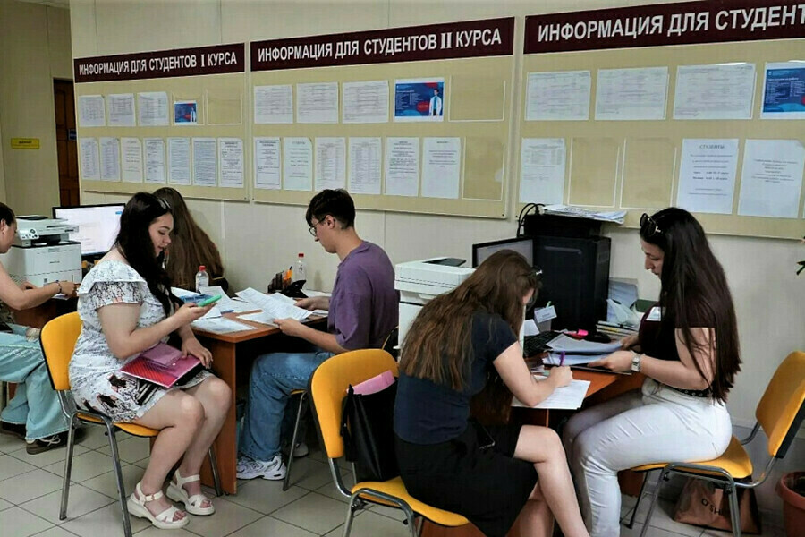 Изменить схему учета ЕГЭ и олимпиад предложили в России