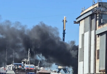Клубы черного дыма заметили в Благовещенске видео