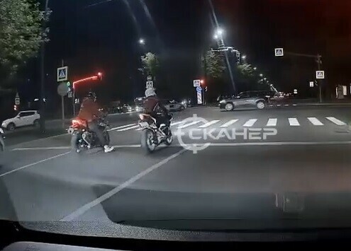 Момент смертельного ДТП с мотоциклистом в центре Благовещенска попал на видео