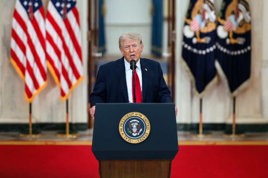 Трамп объявил об экономической войне против Ирана