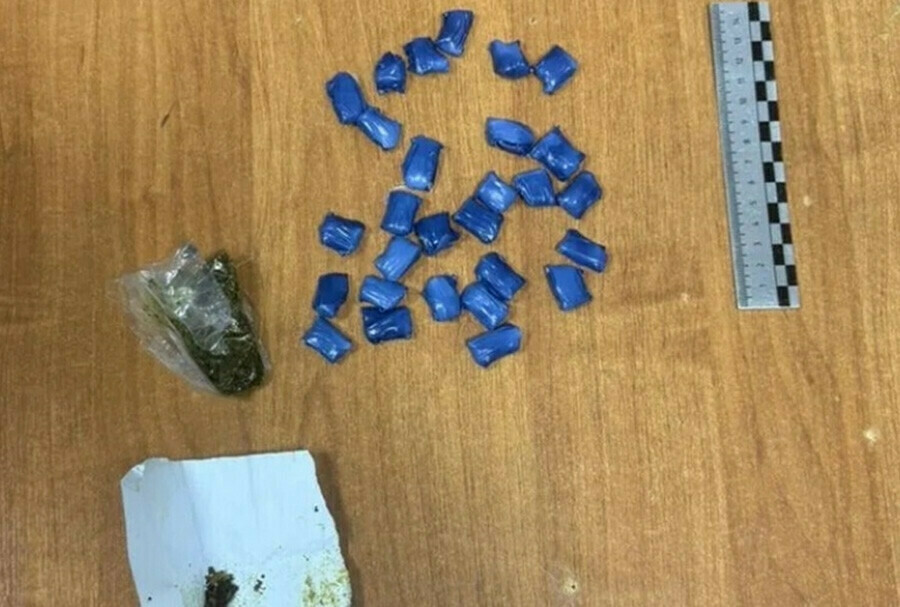 46летний благовещенец стал курьером наркомаркета и попался транспортной полиции