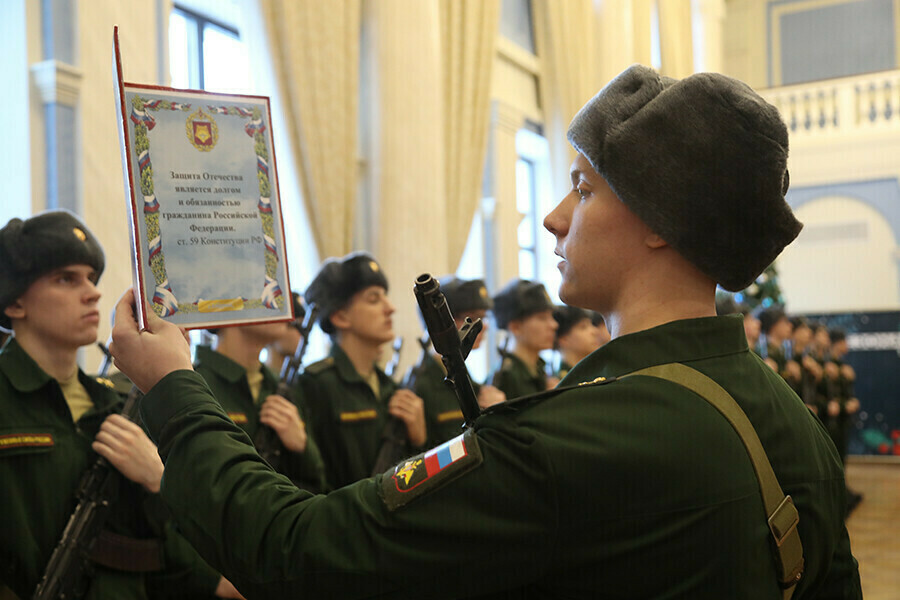 К нотариусам приравняют командиров военнослужащих