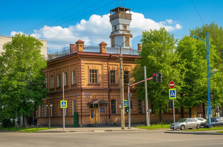Четверть миллиона заплатит амурчанин за неправильную работу иностранцев в кафе