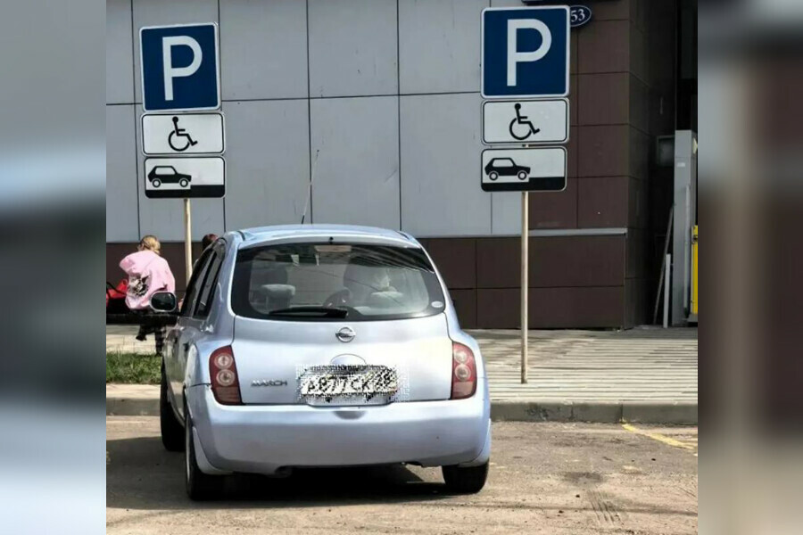Неправильная парковка дорого обошлась автохамам Благовещенска