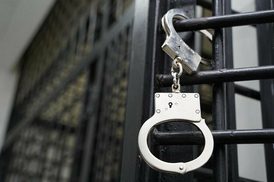 Амурчанин во время условного срока изготовил наркотик и пытался украсть деньги с банковской карты