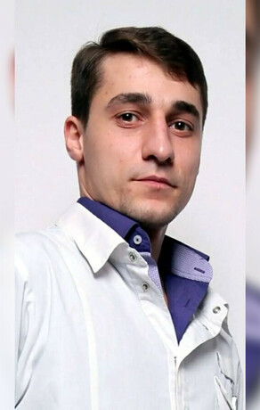 Мальчик а тебе не рано заниматься пластической хирургией переехавший из Тюмени в Благовещенск врач Артур Айтукаев  о профессии и о себе