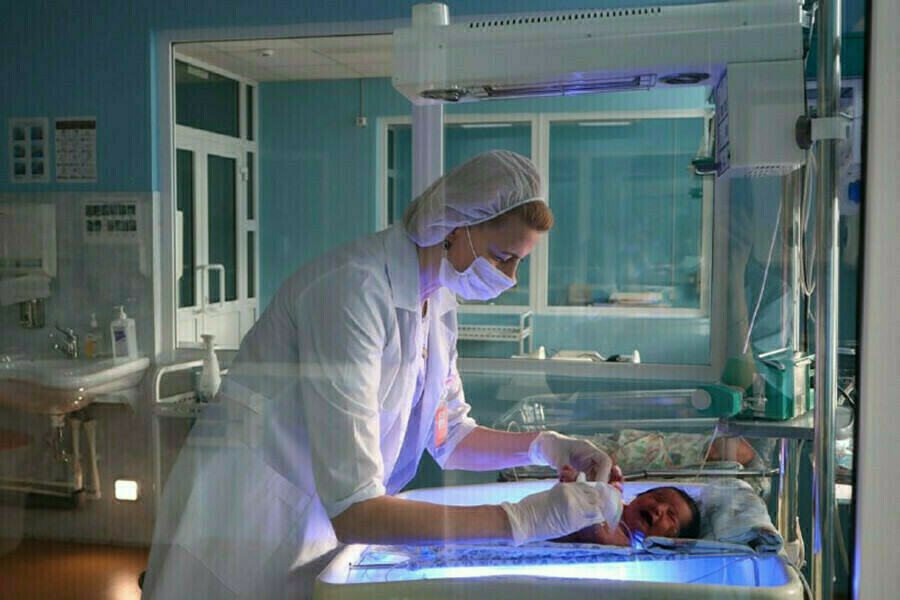 В Приамурье новорожденных нарекли Норманом и Робертом
