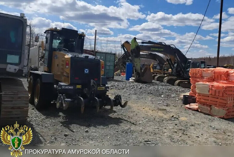 Организация в Амурской области самовольно захватила лес под свою технику