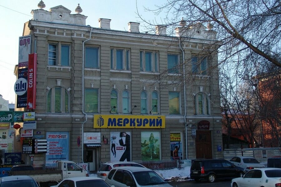 Владелица Меркурия судится с властями а власти добиваются изъятия здания история конфликта вокруг памятника архитектуры в центре Благовещенска