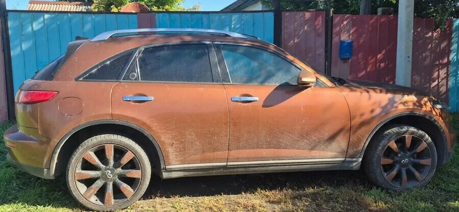 Infiniti изъятый у водителя из Белогорска передали Минобороны для использования на СВО