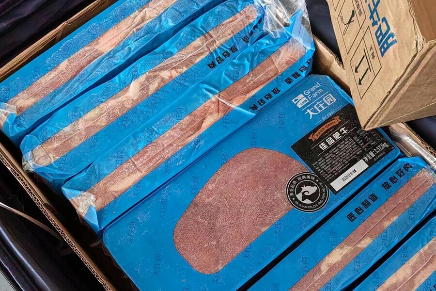 Мужчину который привез из Китая в Благовещенск мясные сосиски оштрафовали