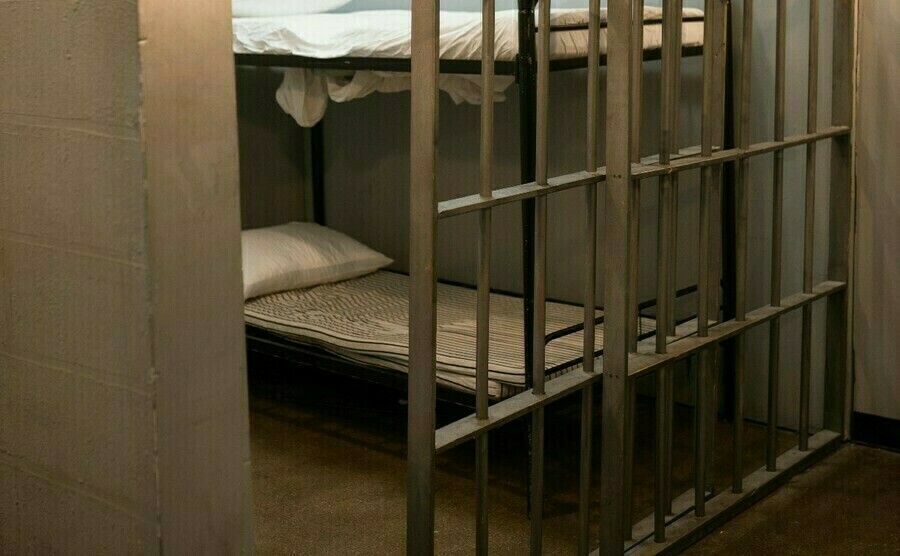 Начальнице отделения почтовой связи в Амурской области грозит 6 лет тюрьмы за мошенничество