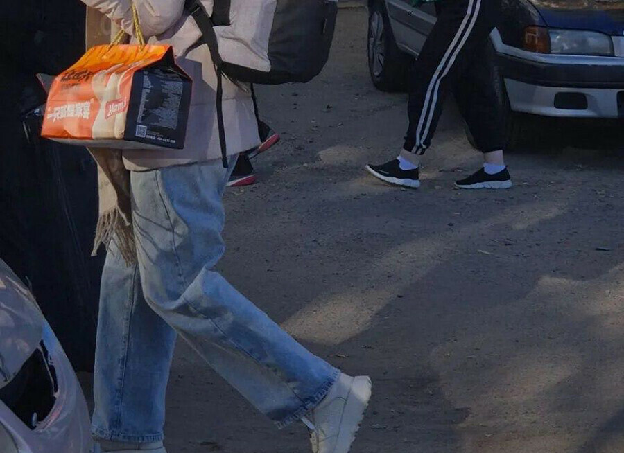 Туристы из Хэйхэ в Благовещенск снова везут больше одной упаковки любимого блюда