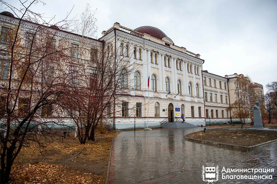 В благовещенских школах идет проверка на их соответствие стандартам образования