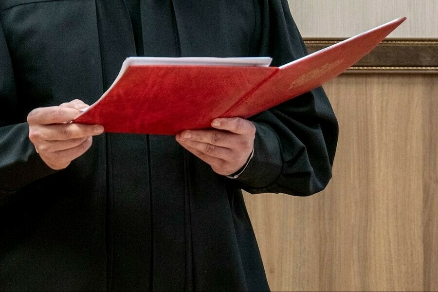 Коньяк и кофе на 4 тысячи рублей обернулись для благовещенца условным сроком