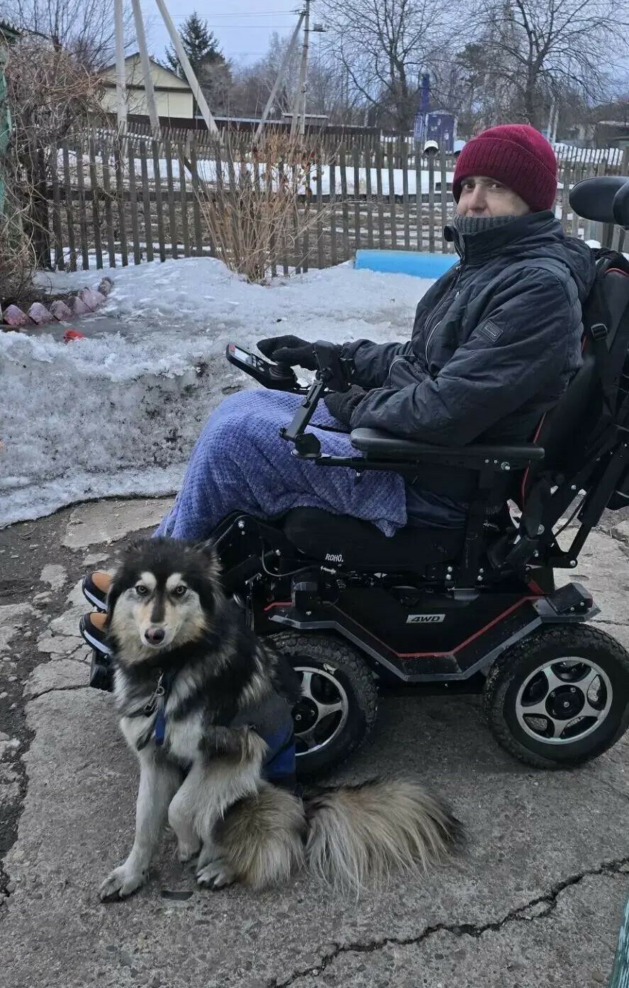 Каждое утро просыпаюсь с адской болью амурчанин ставший инвалидом после неудачного прыжка в воду просит собрать 50 тысяч на специальную подушку