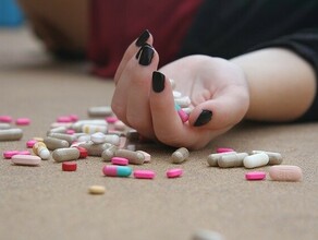 В Хабаровске школьницы наглотались таблеток чтобы прославиться в TikTok