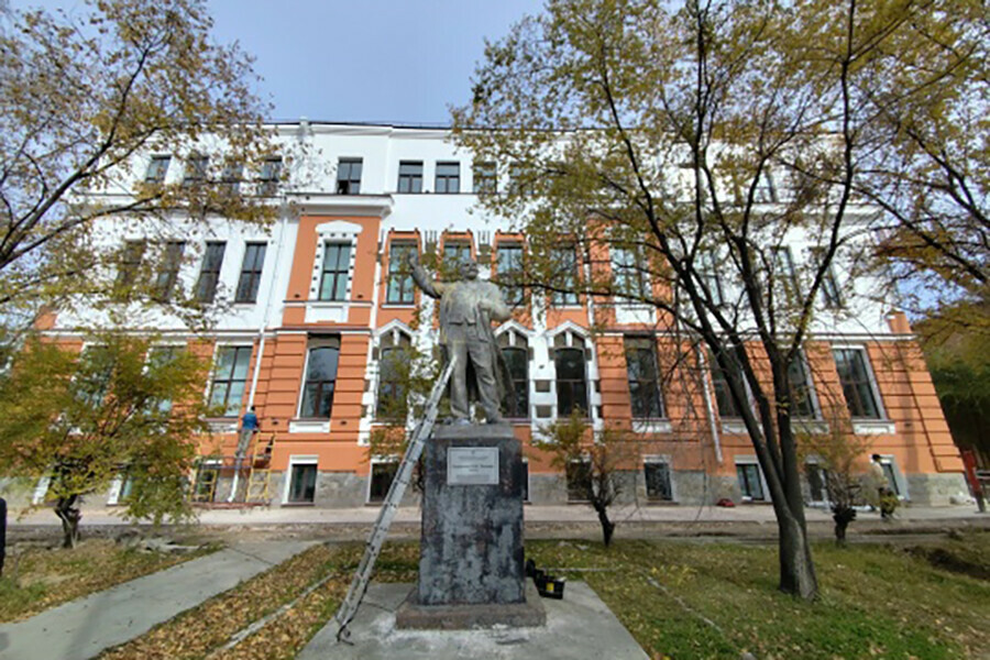 В Благовещенске заканчивают ремонт бывшего училища памяти Отечественной войны 1812 года