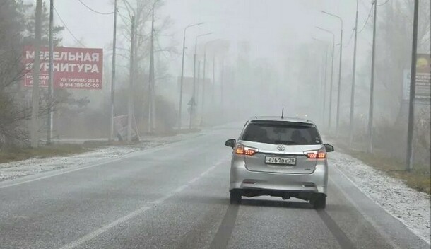 Снегопад начался на трассе у Белогорска Первые зимние осадки заметили и в Благовещенске видео