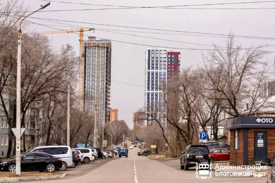 В Благовещенске не покладая рук работают бригады по восстановлению тепла в квартирах горожан