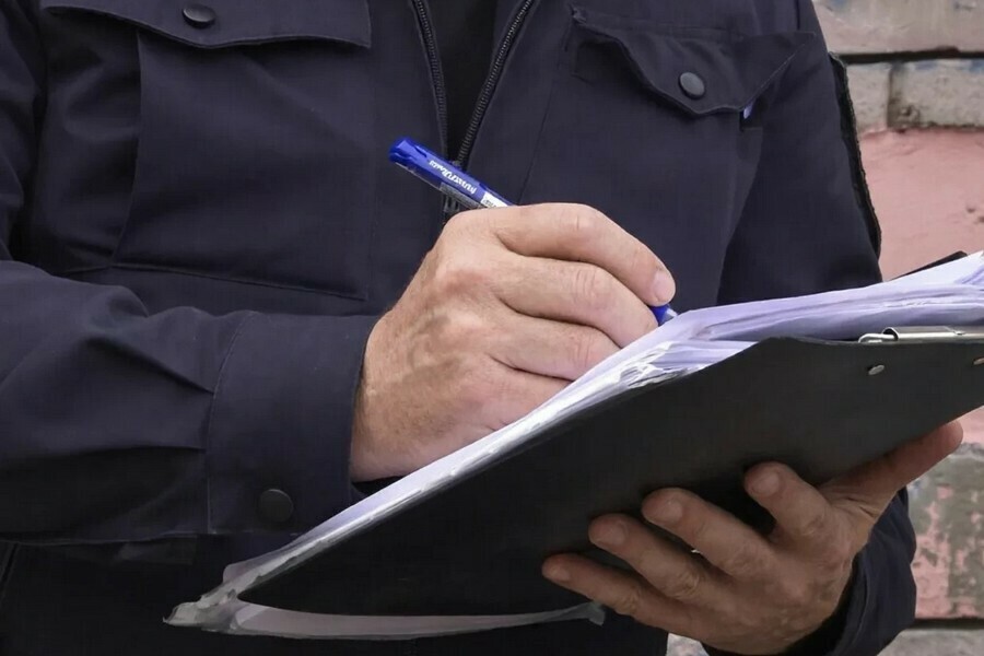 В Приамурье мужчина вырастил 32 куста конопли и изготовил из них гашишное масло
