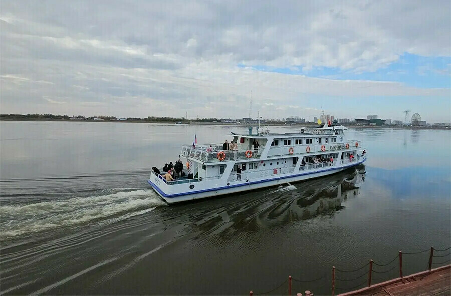 Движение теплоходов между Благовещенском и Хэйхэ остановлено Что известно 