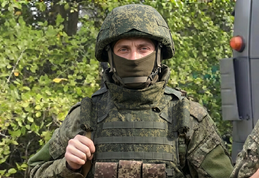 Хладнокровие решительность и выдержка помогли амурскому бойцу на СВО выполнить боевую задачу