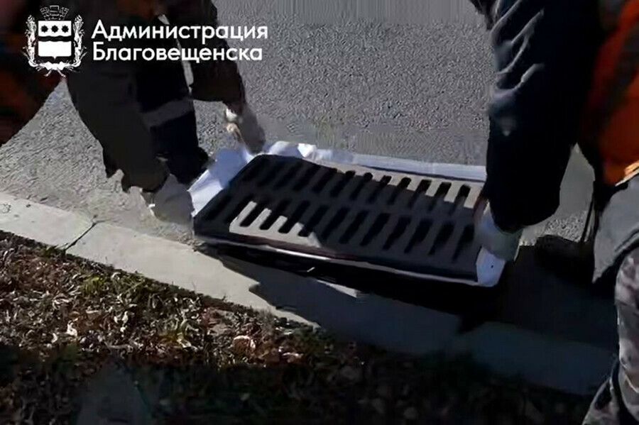ГСТК консервирует дождеприемные колодцы в Благовещенске