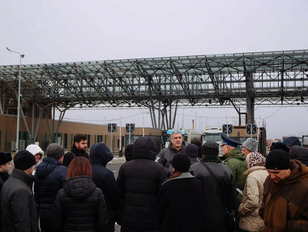 На фоне огромного ажиотажа на поездки в Хэйхэ и нехватки билетов власти прокомментировали какие принимаются меры