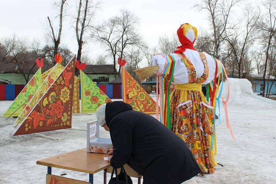 В Благовещенске сожгут записки с печальными мыслями